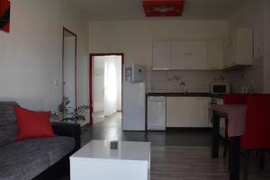 Kuchyň nebo kuchyňský kout v ubytování Apartman Ana