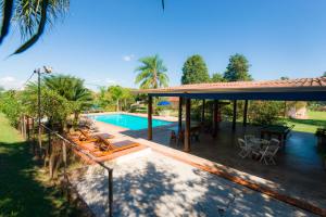 Bazén v ubytování Hotel Alto da Boa Vista nebo v jeho okolí