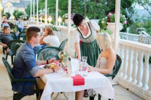 Hostia v ubytovaní Joglland Hotel Prettenhofer