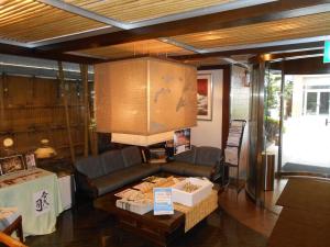 Posezení v ubytování Niigata Terminal Hotel