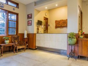 Fotografie z fotogalerie ubytování RedDoorz near Simpang Dago 2 v destinaci Bandung