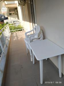 Balkón alebo terasa v ubytovaní LAZAROS APARTMENTS