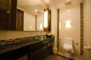 O baie la Khammon Lanna Resort Chiang Mai