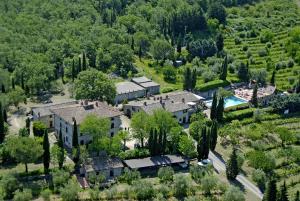 Pohľad z vtáčej perspektívy na ubytovanie Relais Santa Cristina