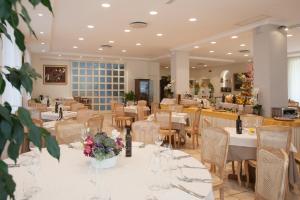 Restaurace v ubytování Baia D'Argento