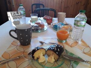 Možnosti snídaně pro hosty v ubytování Malpensa Bed & Breakfast