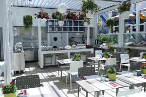 Restaurace v ubytování Ascot Hotel Büyükada