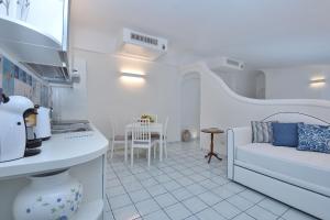 A bed or beds in a room at Villa Gelsomina