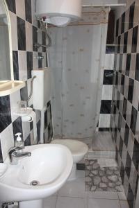 Guesthouse Santor的一间浴室