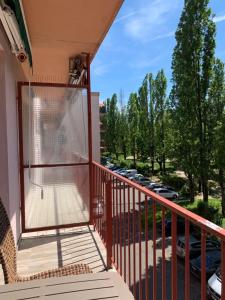 Ein Balkon oder eine Terrasse in der Unterkunft Appartement EuroAirport Basel-Mulhouse-Fribourg