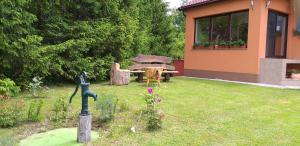Jardín al aire libre en Apartment Pri Vrtnici
