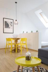 Posedenie v ubytovaní Apartmani Mursa