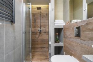 Kúpeľňa v ubytovaní Liv Apartments Old Town + 21 fotografií