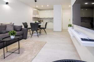 FK Apartments的休息区