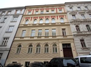 Budova, v ktorej sa apartmán nachádza