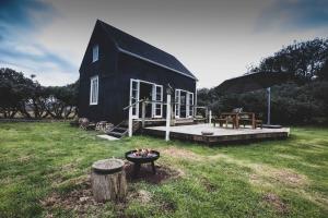 Κήπος έξω από το Kakariki Cottage
