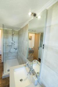 Gallery image of Grande Villa in Hanioti +19 photos