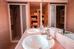Kúpeľňa v ubytovaní 6 Bob's Apartments - 3 bedrooms, King size beds