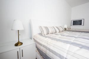 Postel nebo postele na pokoji v ubytování Bob's Apartments - 3 bedrooms with King size beds