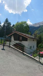 Nespecifikovaný výhled na hory nebo výhled na hory při pohledu z bed and breakfast
