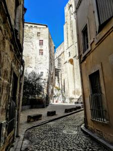 Imagem da galeria de Studio centre avec terrasse em Avignon