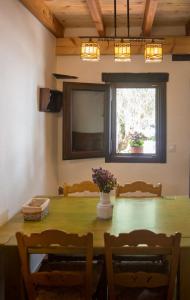Fotografia z galérie ubytovania Casa con encanto en Alájar- El Bosque mágico de Alájar v destinácii Alájar
