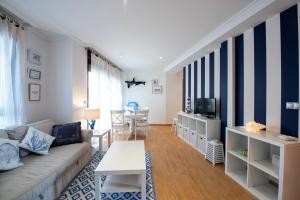 Μια τηλεόραση ή/και κέντρο ψυχαγωγίας στο OH LA LIFE! PORTOSIN