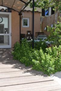 Gallery image of Le Jas des Oliviers 3 étoiles in Le Castellet