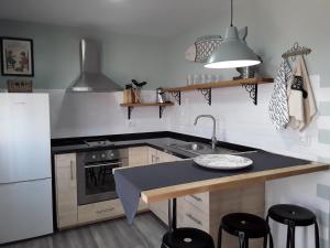 Casita La Finca I的厨房或小厨房