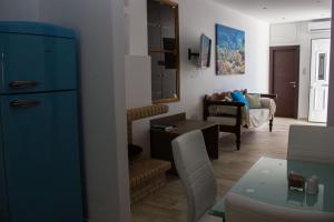 A seating area at Blue Island