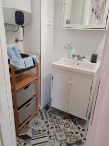 Fotografie z fotogalerie ubytování Apartment Carevic v destinaci Baška Voda + 14 fotografií