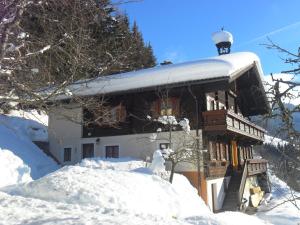 Haus Hinterfürbach v zime