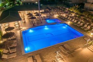 Bazén v ubytovaní Solimar Turquoise - Adults Only alebo v jeho blízkosti