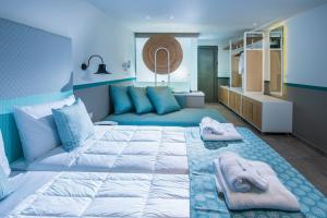 Posteľ alebo postele v izbe v ubytovaní Solimar Turquoise - Adults Only
