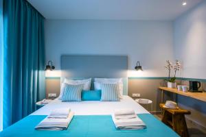 Posteľ alebo postele v izbe v ubytovaní Solimar Turquoise - Adults Only