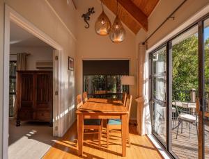 Fotografie z fotogalerie ubytování Whisper Cottage v destinaci Onetangi