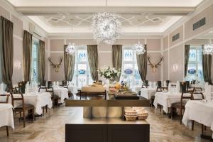 Restoran ili neka druga zalogajnica u objektu Hotel Europa Splendid