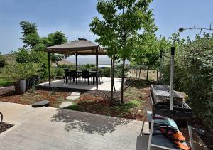 Foto dalla galleria di Zemer Lodging a Sede Eli‘ezer Altre 39 foto