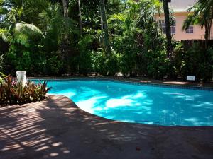 Bassein majutusasutuses The Palms Oceanfront Suites või selle lähedal