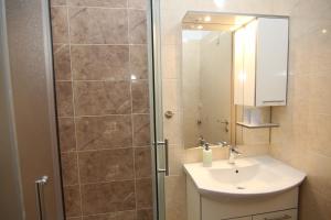 Gallery image of Family Apartments House Damir in Pag