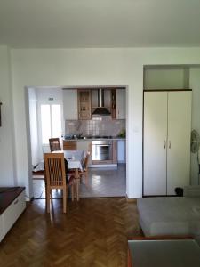 Kuchyň nebo kuchyňský kout v ubytování Apartment
