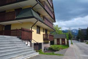 Budynek, w którym mieści się apartament