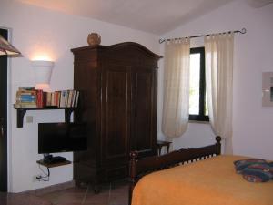 Gallery image of Studio-Appartment in Landhaus mit Meerblick in Porto Azzurro