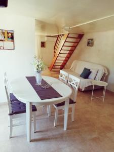 Posezení v ubytování Apartment Surdić