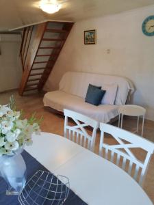 Posezení v ubytování Apartment Surdić