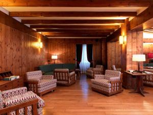 Posezení v ubytování Albergo Ristorante Bucaneve
