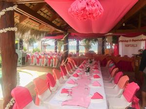 Restaurace v ubytování Camaya-an Paradise Beach Resort