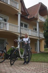 Jazda na bicykli v okolí ubytovania Attila Vendégház