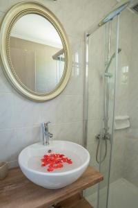 Ванна кімната в ILIOS apartment