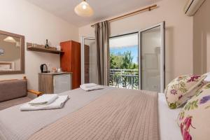 Gallery image of Pension Giannis Αdults only in Kinira